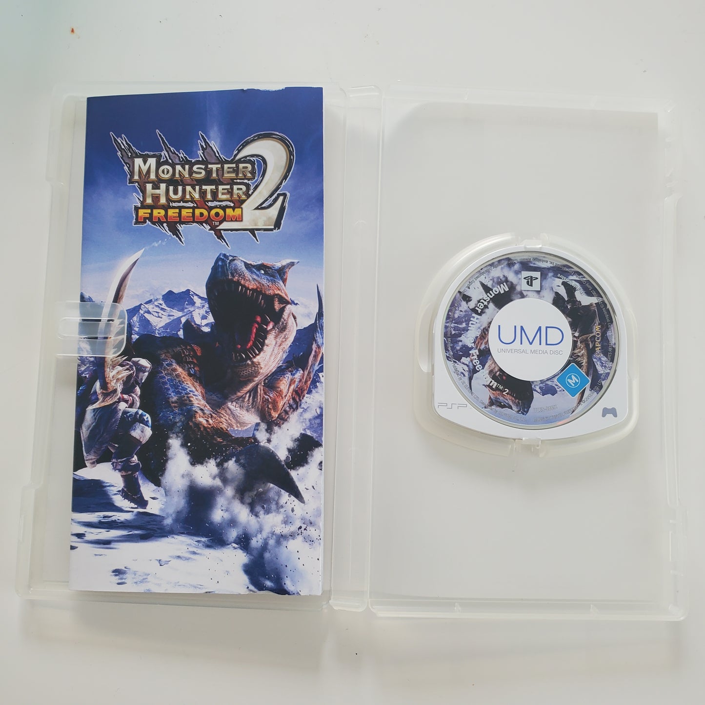 Monster Hunter Freedom 2 PSP - Jeu Action RPG avec Notice