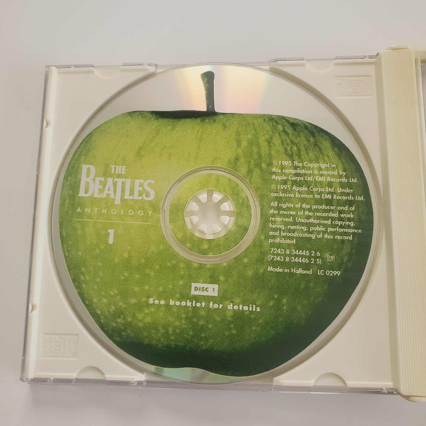 THE BEATLES Anthology 1