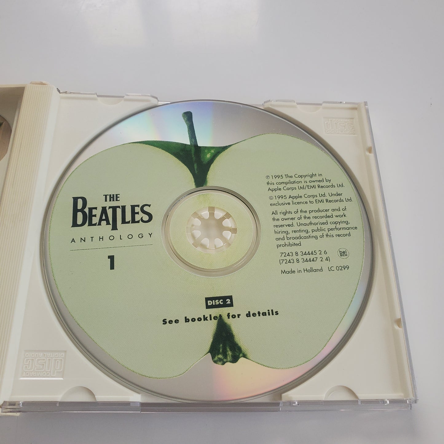 THE BEATLES Anthology 1
